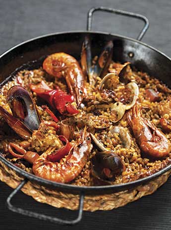 Paella de marisc, l'especialitat del restaurant d'arrossos Cullera de Boix de Barcelona.